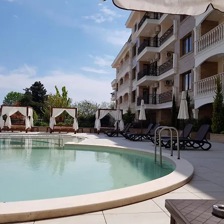 Apartment Luxury Double Bed Apartment-studio In 